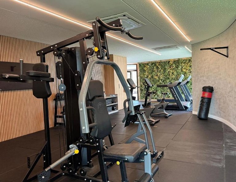 Beach Class Summer Resort A203