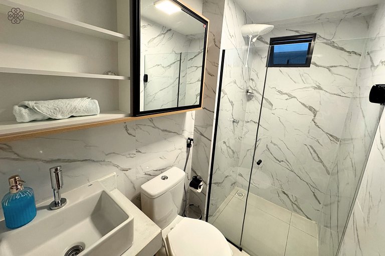 Flat Makani | Piscina com Vista do Mar