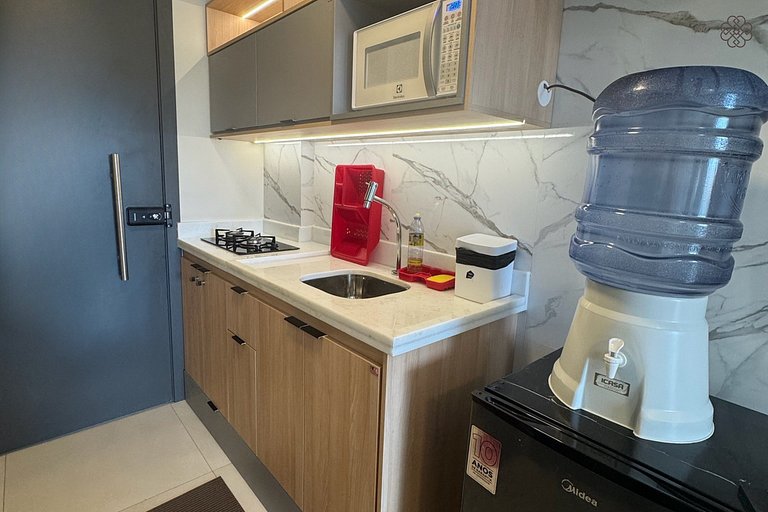 Flat Makani | Piscina com Vista do Mar