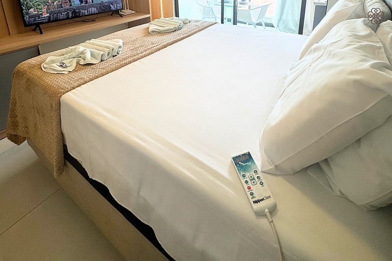 Flat Makani | Piscina com Vista do Mar